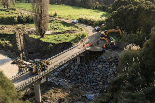 Regional bridge repairs two-thirds of QRS’s construction mahi